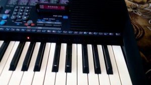Синтезатор Yamaha PSR-230