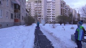 Со школы на гироскутере. Испытания гироскутера зимой.