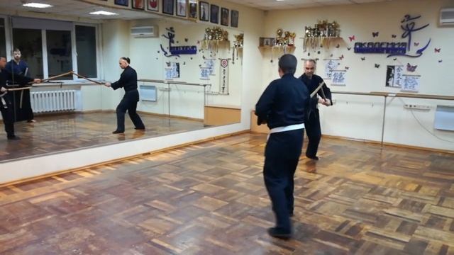 Кенджитсу Нито, от базы к вариантам смотреть онлайн