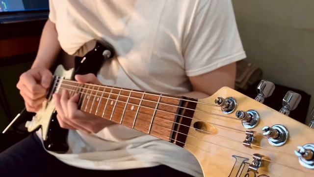 Mayer Cleans | Ibanez AZES40 смотреть онлайн