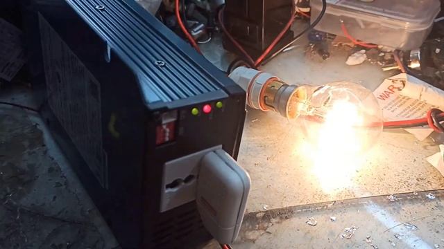 Mean Well True sine wave Inverter 450 Watt. смотреть онлайн