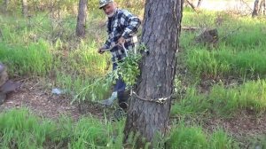 КАК ПОСТРОИТЬ ПЛОТ.  Замок для бревен. Уроки дяди Толи.