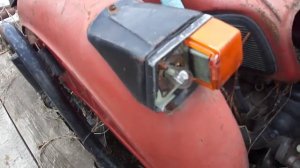 Уставший мотоцикл Днепр