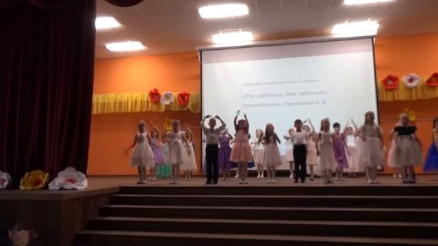"День матери" 2017- Образовательный центр №2 смотреть онлайн