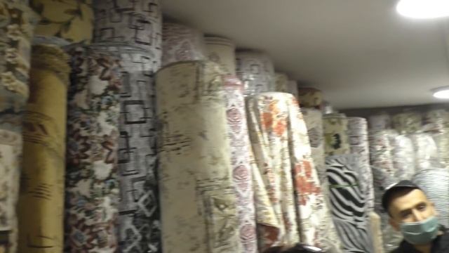 Ткани для пошива покрывал , обивочный материал .Бишкек, рынок Мадина смотреть онлайн
