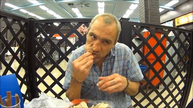 На что готов мужик ради 300 руб \ Съел курицу гриль за 8 мин смотреть онлайн