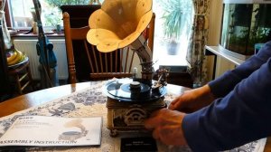 ROKR  Classic gramophone