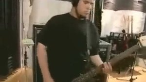 pApA rOaCh Life is a bullet LIVE