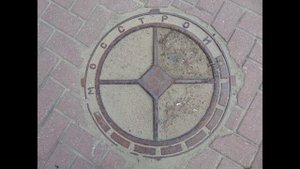 ЧТО НАПИСАНО НА ЛЮКАХ??? Что скрывают канализационные люки для колодцев?