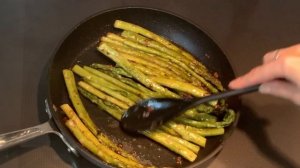 Easy Asparagus and Fish Recipe. Легкий Рецепт Спаржи и Жареной Рыбы.