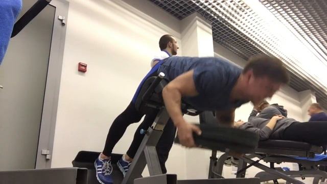 Гиперэкстензия, 60 кг смотреть онлайн