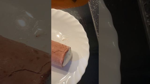 Мороженое Чистая линия и желтый арбуз.#еда #едимдома #едимвкусно #лайф #блоггер #лайфстайл#полдник?