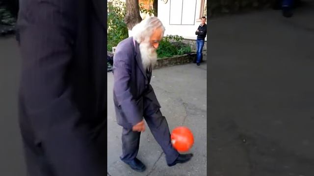 ЧЕКАНКА МЯЧА ОТ ЧЕТКОГО ДЕДУЛИ!!! КАК ПРАВИЛЬНО ЧЕКАНИТЬ МЯЧ