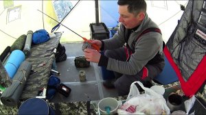 Зимняя рыбалка с ночевкой в палатке с комфортом!Ночуем в палатке на льду.Судак.Лещ.Кама.Красный бор