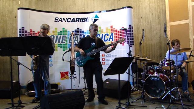 Gerardo Chacón Jazz - A la espera смотреть онлайн