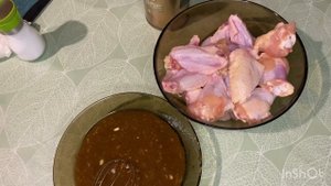 Куриные крылышки в медово-соево-горчичном соусе