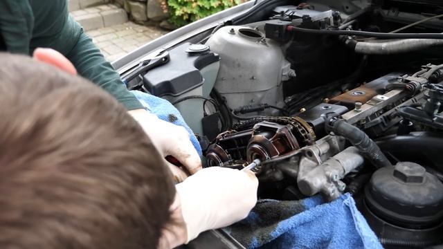 BMW E46 Vanos Dichtringe erneuern und wechseln | 83metoo смотреть онлайн
