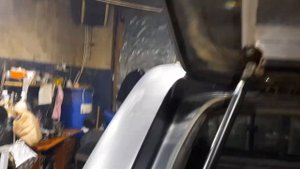 замена стекла кунга mazda  BT50.