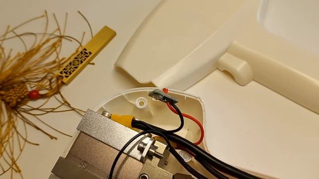 Обзор ручки диодного лазера Honkon 808KK-1200 ( хонкон), диодный стэк, призма смотреть онлайн