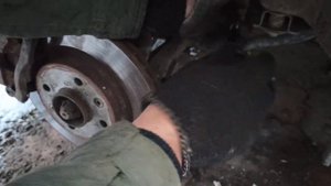 Замена РУЛЕВОГО наконечника на Рено своими руками