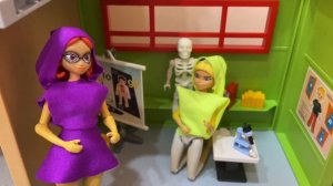 AMONG US в школе с Маринетт, Адрианом, Наруто, Хлоей/ Персонажи Леди Баг и Супер-Кот