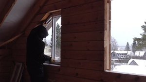 Монтаж окон ПВХ в дом из бруса