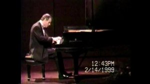 Валентин Боголюбов играет Шопена - 
"Andante spianato et Grande Polonaise brilliante"