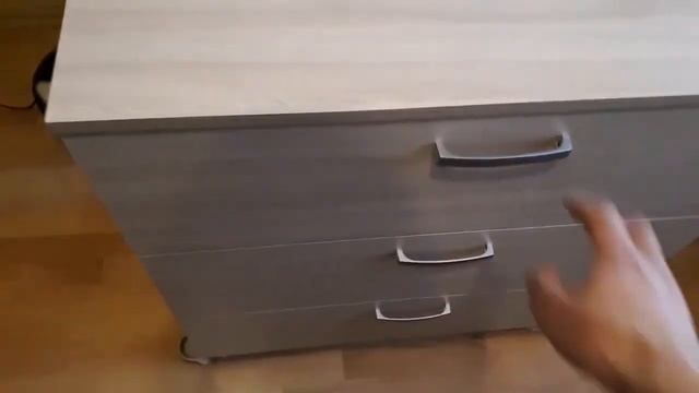 Передвинуть мебель в одиночку! Не поцарапав пол. смотреть онлайн