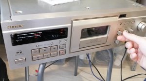 Sony TC-KA3ES кассетная дека, решил продать