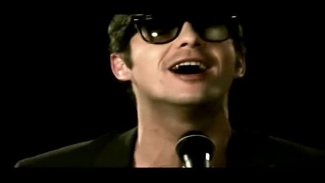 Песня akcent my name. Akcent that's my name. Akcent im sorry