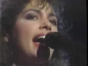 The Bangles (Бэнглз) - Be with You, Eternal Flame (Live, 31.05.1989)