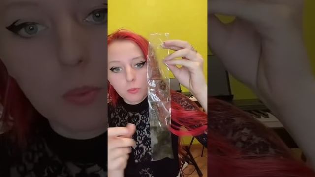 Кубик льда из скотча смотреть онлайн