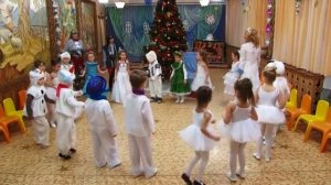 Танец "Ручки-ручки"