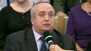 Франц Клинцевич: 84% граждан Украины хотят, чтобы .... Время покажет. Фрагмент выпуска от 08.12.2015