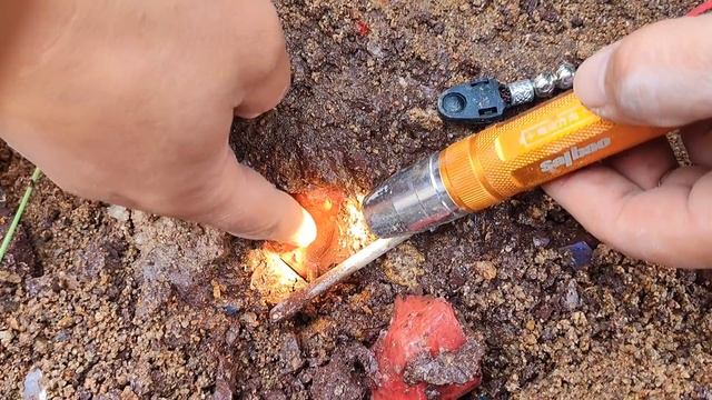 After a mudslide, look for emeralds and diamonds in the valley смотреть онлайн