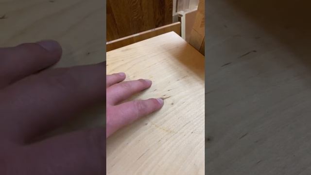 Береза и изделия из натуральной древесины.