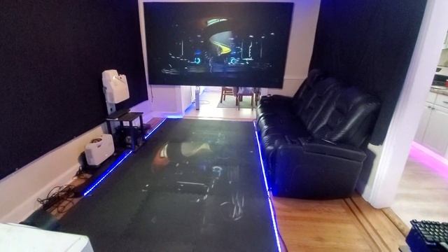 What true ALR projector screen paints and screens technology should perform life! смотреть онлайн