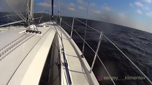 Путешествие на парусной яхте по Волге по Горьковскому морю смотреть онлайн