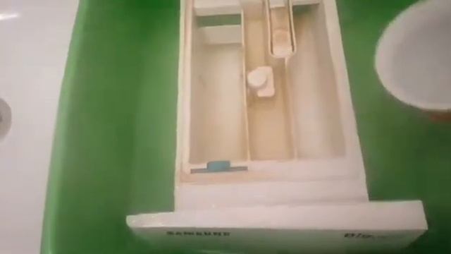 Лёгкий способ отмыть лоток для порошка в стиральной машине. смотреть онлайн