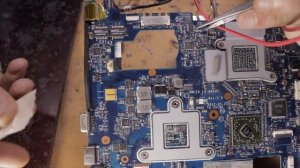 Не включается Compal LA-8863P