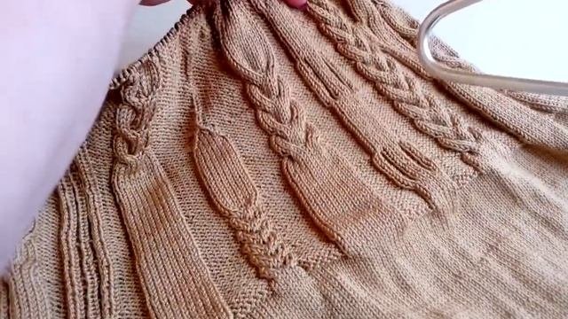 #Ализедива #джемперспицами Золотой джемпер из Alize Diva Silk Effect  - продолжение процесса