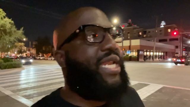 Living In Miami For Over a Month... 5 Things You Need To Consider Before Moving Here смотреть онлайн