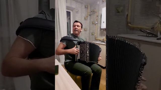Зацелованная снежинками