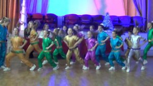 Танец '' Прыгай ''  под песню Open Kids