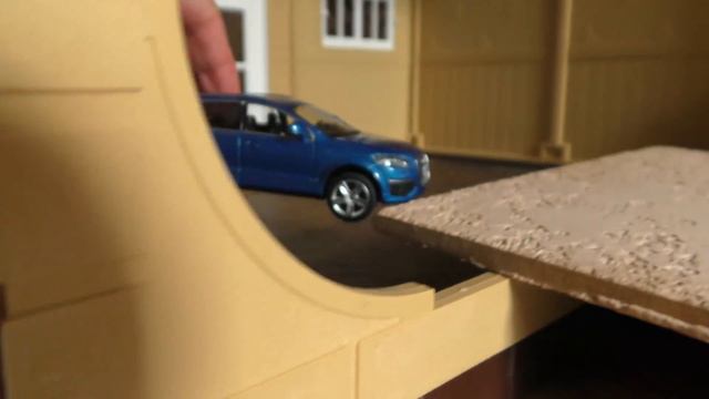 Грузим машинки в автовоз смотреть онлайн