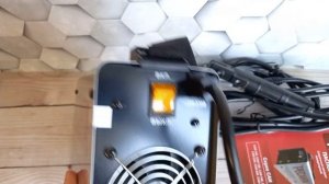 Сварочный  аппарат инверторный ресанта САИ 220 А