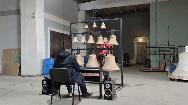 Картинки с выставки. М.П.Мусоргский. 11 колоколов с благовестником 140 кг. смотреть онлайн