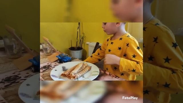 Самый вкусный и простой рецепт трубочек на советской вафельнице, справится даже ребёнок.
