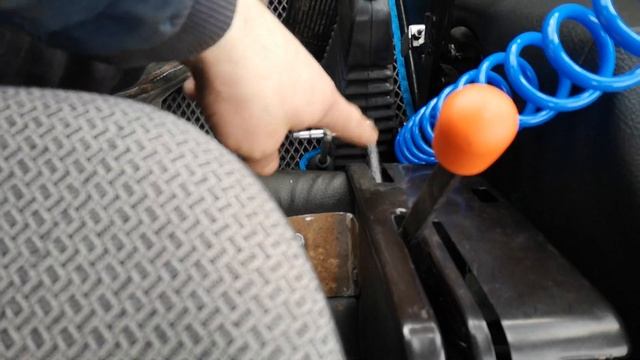 МТЗ 82.1 Включения переднего моста. 100% удобно? смотреть онлайн