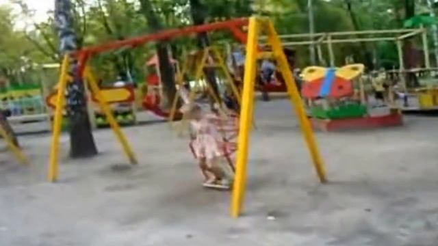 Парк Юность. Киев. Святошинский район.